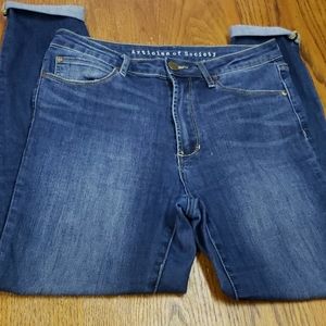 Like new! Articles of Society skinny jeans, 28